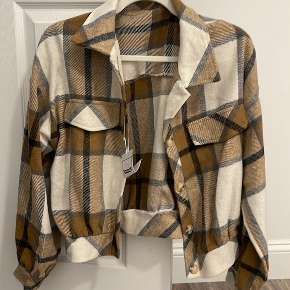flannel shacket - Picture 1 of 5